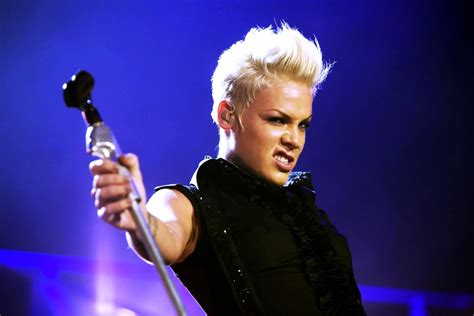 P!NK Tickets | P!NK Tour Dates 2024 and Concert Tickets - viagogo