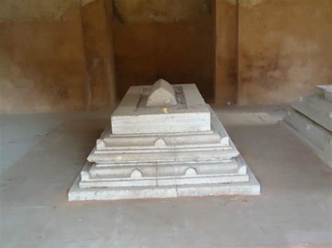 Firoz Shah Tughlaq Tomb, New Delhi - Tripadvisor