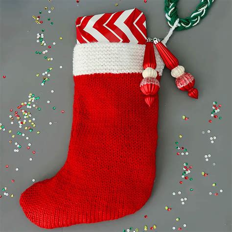 Flat Knit Christmas Stocking | AllFreeKnitting.com