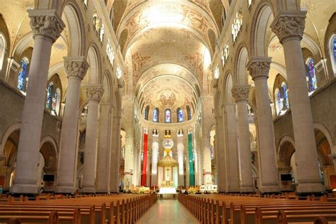 Shrine of Saint-Anne-de-Beaupré (Sanctuaire de Sainte-Anne-de-Beaupré ...