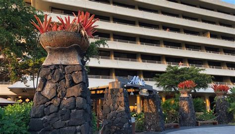 Royal Kona Resort | Big Island Guide