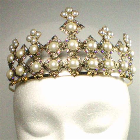 I never want to be queen but if I was I would want this crown. The Anne ...