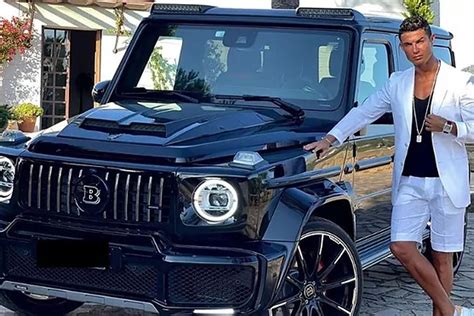 Cristiano Ronaldo won't return to England... because his luxury cars ...