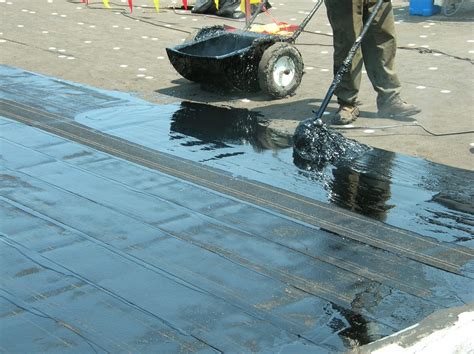 Hot Asphalt Roofing (BUR) Explained | Roof Online