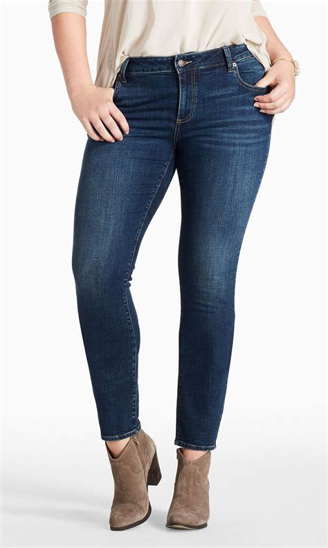 Curvy women jeans; the buying guide - NiceStyles