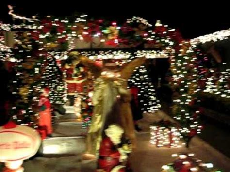 Cool Christmas House (Fullerton, CA) - YouTube