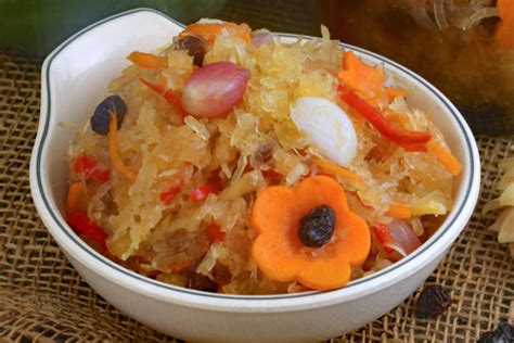 Atchara (Green Papaya Relish) - Foxy Folksy