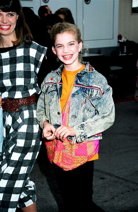 Anna Chlumsky rocked a denim jacket. | The Most '90s-tastic Moments ...