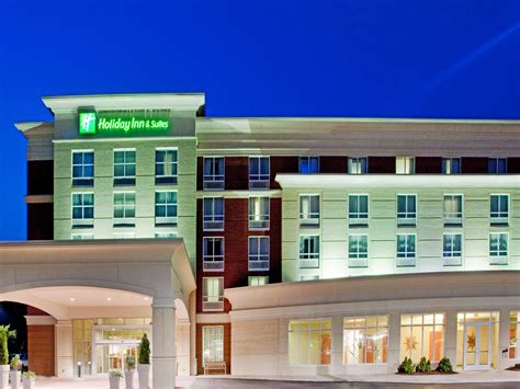 Virginia Hotel near Busch Gardens | Holiday Inn & Suites Williamsburg ...