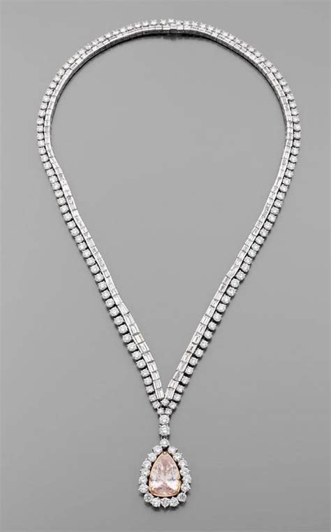 Elizabeth Taylor's diamonds | Pink diamond, Diamond necklace, Beautiful ...