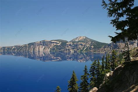 Crater Lake Mazama Ancient Mountain Photo Background And Picture For ...