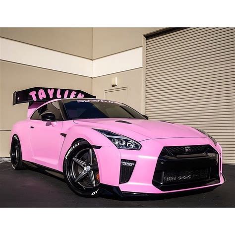 Pin by Angelaarvanitidis on Pink car 5 | Pink car, Gtr car, Pink car ...