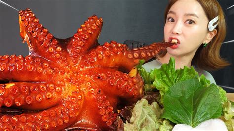 [Mukbang ASMR] 매운 불닭 대왕 문어🐙 SPICY🔥 FIRE GIANT OCTOPUS Eatingshow ...