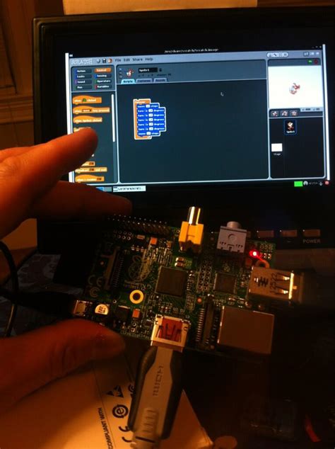 Raspberry Pi Running Scratch « Adafruit Industries – Makers, hackers ...