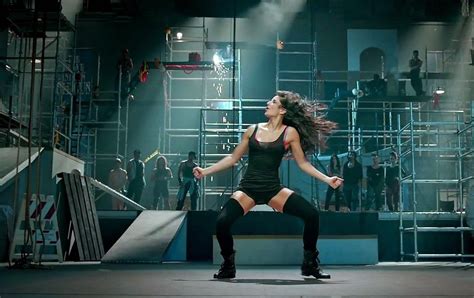 Kamli Dhoom 3 Full HD Video Song Dance Dailymotion - Sky Songs