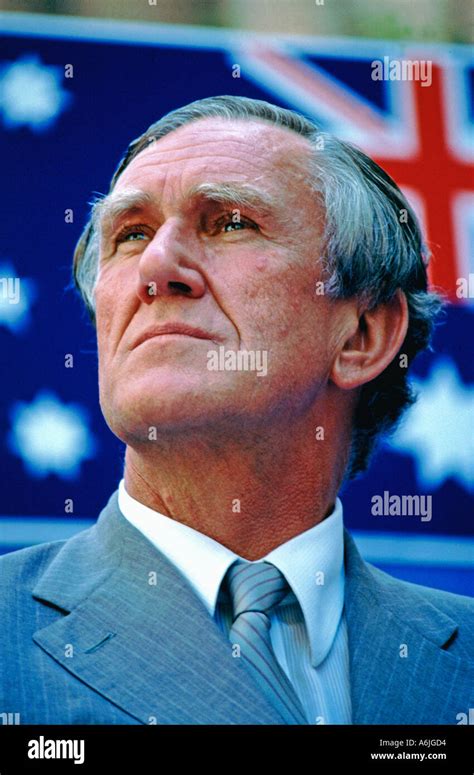 Australian prime minister malcolm fraser hi-res stock photography and ...