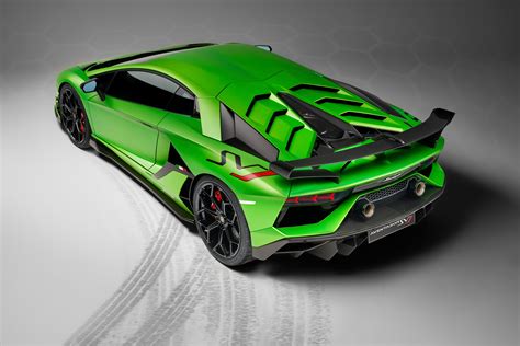 2018 Lamborghini Aventador SVJ Rear Upper View Wallpaper,HD Cars ...