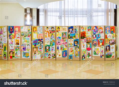 4,330 Kids Art Exhibition Stock Photos, Images & Photography | Shutterstock