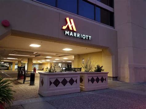 Marriott International: Wide-Moat Business But Overvalued (NASDAQ:MAR ...