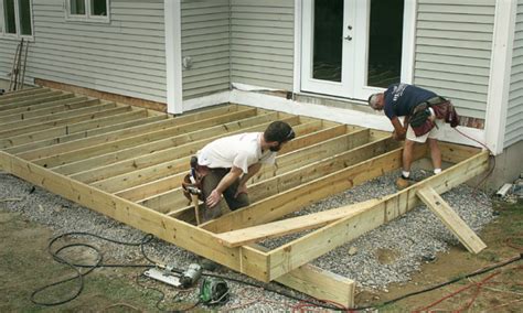 Top 5 Deck-Building Tips - Fine Homebuilding