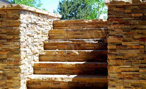 Stone Veneer Siding | Exterior Stacked Stone Panels by Norstone