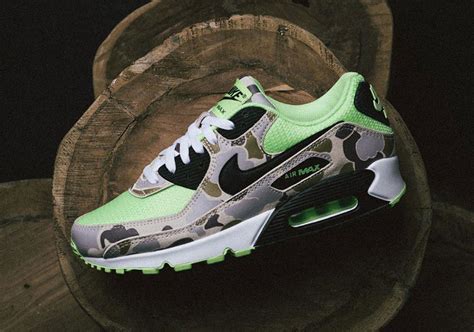 Nike Air Max 90 Green Duck Camo Release Date | SneakerNews.com