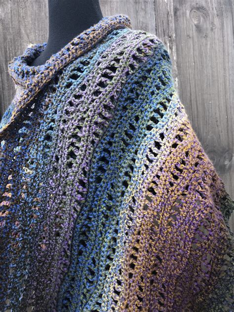 Rivers Shawl Free Crochet Pattern | Rich Textures Crochet