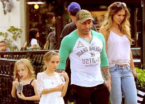 Joe Rogan Wife, Biography, Podcast, Instagram ,Wiki and Net worth