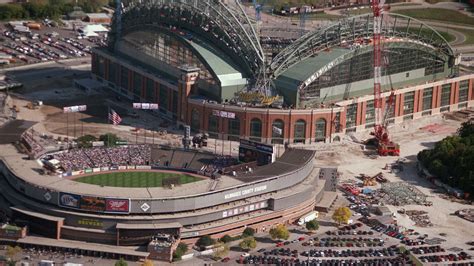 It's been 20 years since Milwaukee Brewers said good bye to County Stadium