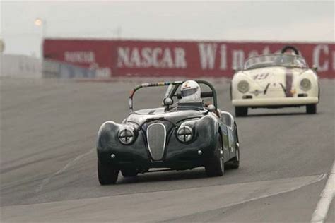 race-cars.com - 1953 Jaguar XK120 OTS