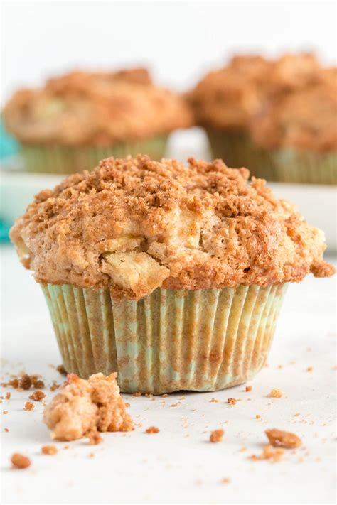 Best Ever Apple Streusel Muffins - Tastes of Homemade