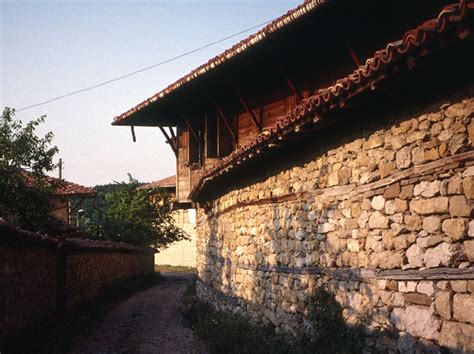 Balkan Vernacular Architecture : Arbanasi - Bulgaria