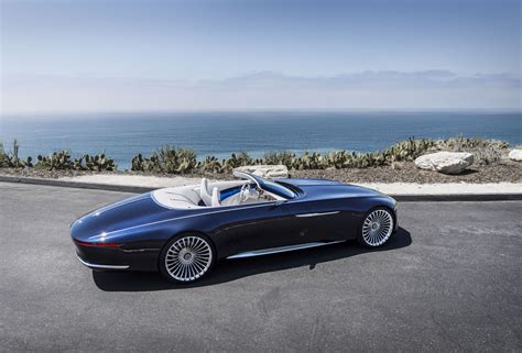 The New Mercedes-Maybach Concept Is a 20-Foot-Long Convertible - Bloomberg