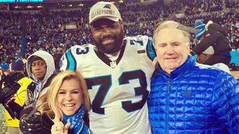 Michael Oher celebrated trip to Super Bowl with 'The Blind Side' family ...