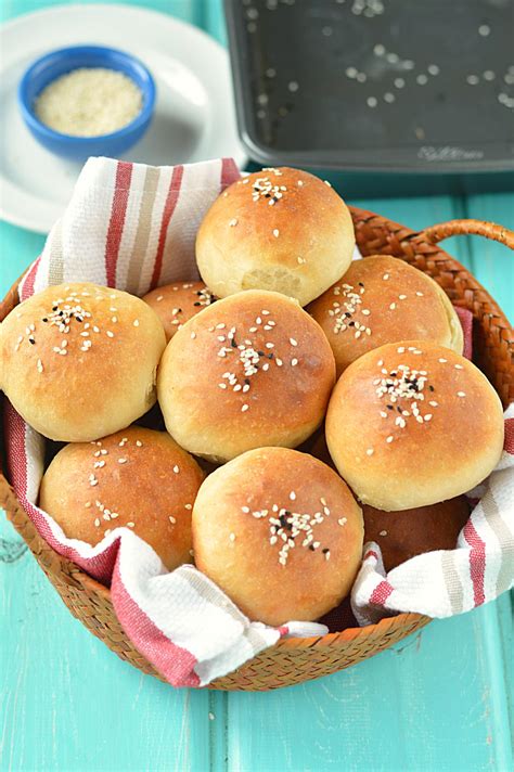 Homemade Mini Burger Buns