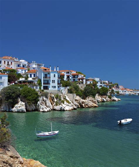 Book cheap flights to Skiathos – Booking.com