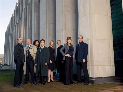 Law And Order Svu Season 2021 Cast - 'Law & Order: SVU' Showrunner Says ...