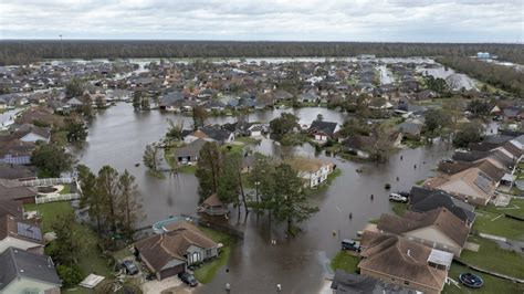 PHOTOS: Hurricane Ida hits Louisiana as Category 4 - WTOP News