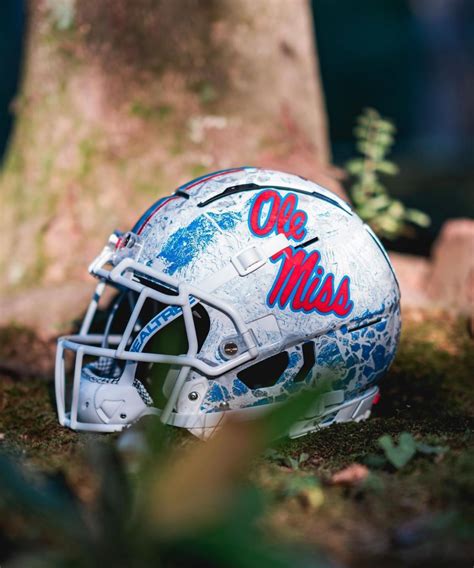 Ole Miss Realtree Helmet — UNISWAG