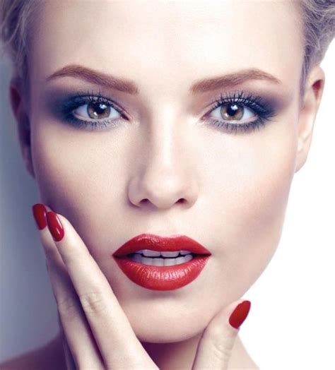 Some Basic Make-up Tips for Beginners - Women Daily Magazine