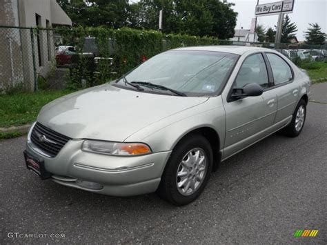 Bright Platinum Metallic 1999 Chrysler Cirrus LXi Exterior Photo ...