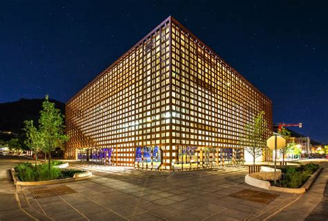 Aspen Art Museum, Aspen, Colorado | architect: Shigeru Ban