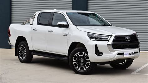 Toyota HiLux 2023 review: SR5+ - GVM test - Should the Ford Ranger ...