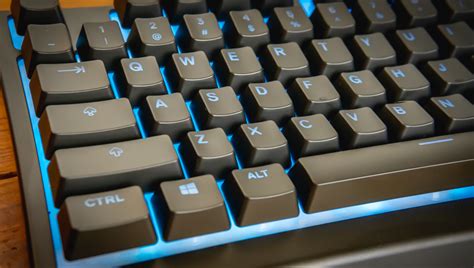 SteelSeries Apex 3 TKL Review: Can Do More than Most for Less | Tom's ...