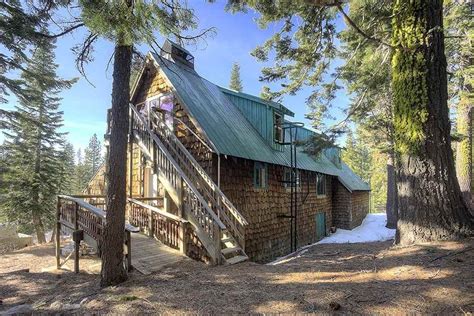 19818 Donner Pass Rd, Norden, CA 95724 - realtor.com®