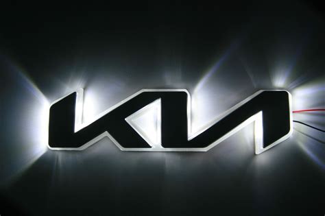 OEM New Kia Logo Aluminum LED Emblem 2way Color For 2022 2023+ Kia K5 ...