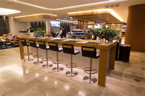 Review - Qantas Business Class Lounge Perth - Points From The Pacific