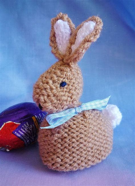 Knitting Pattern 4 Needles Easter Bunny Crème Egg Cover - Etsy | Rabbit ...