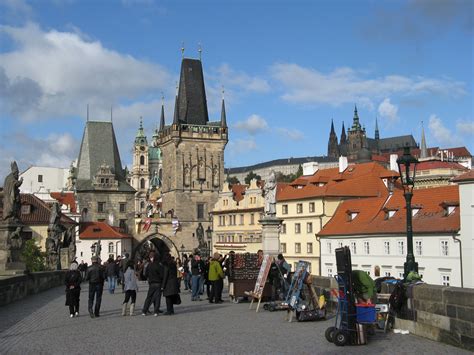 File:Charles Bridge-Prague.jpg