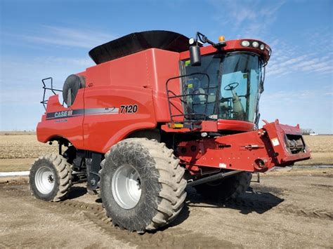 2009 CASE IH 7120 COMBINE 7907234 USED